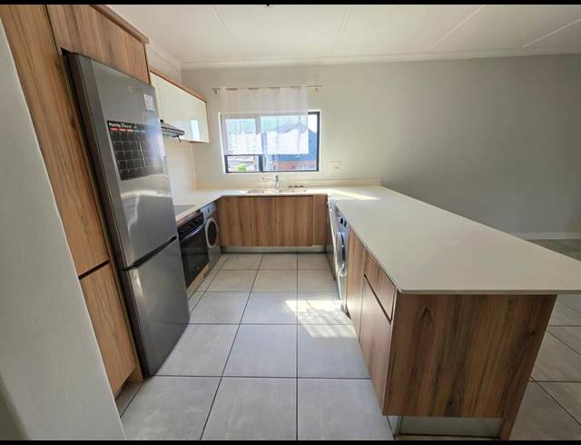 2 BEDROOM PROPERTY TO RENT IN BLYDE RIVERWALK ESTATE